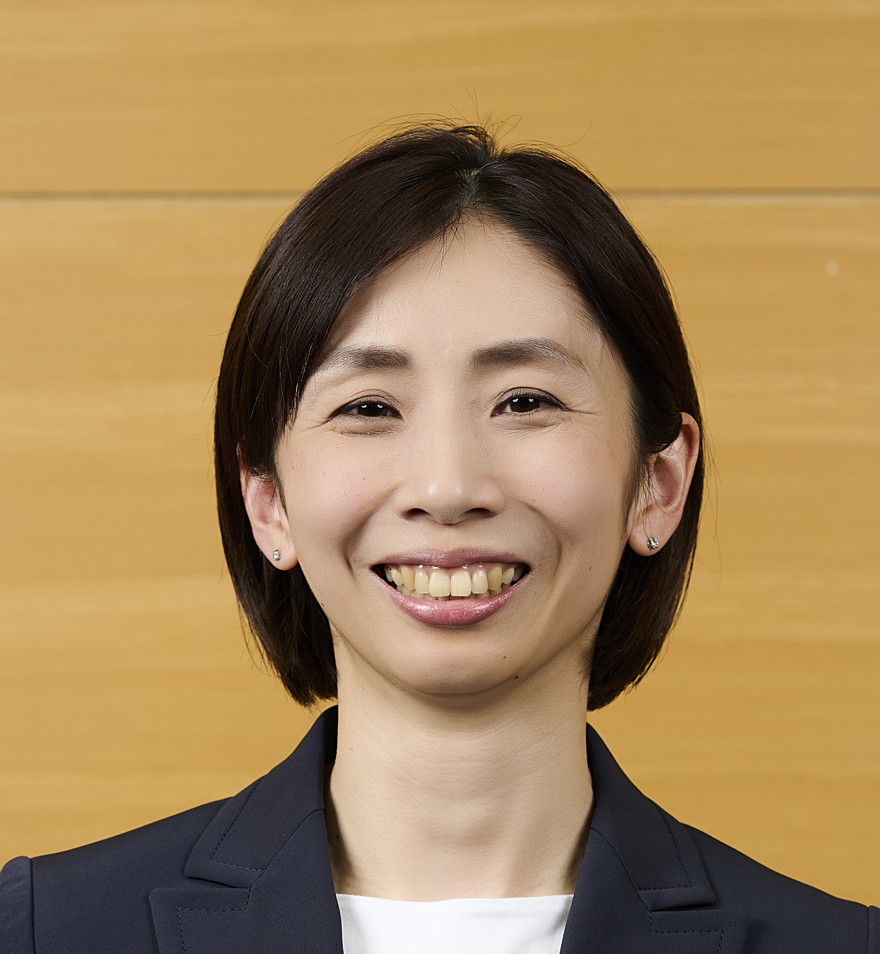 Dr. Aya Tanaka